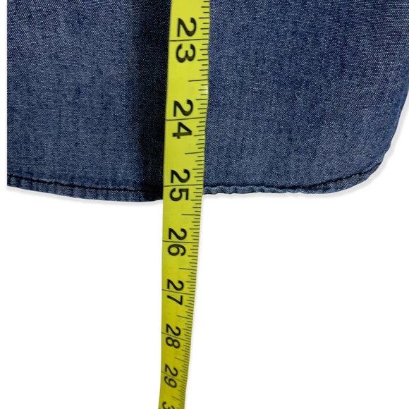 ALC Blue Chambray Sleeveless Button Up Top Medium - Picture 5 of 6